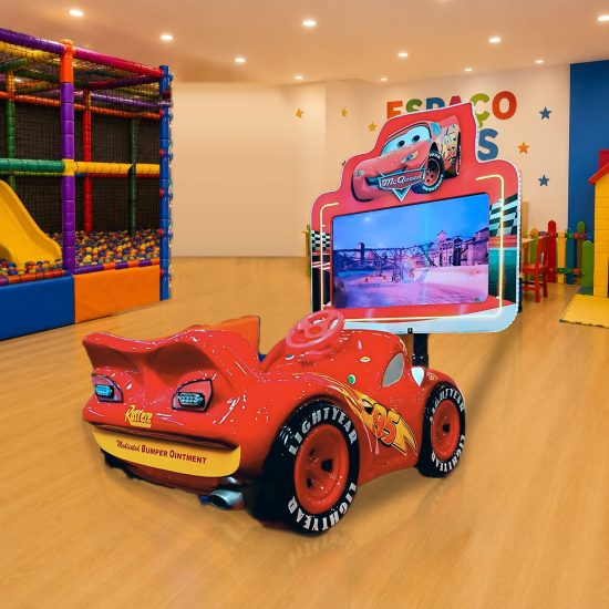 Simulador de Corrida Infantil Relâmpago McQueen - Diversões Coringa